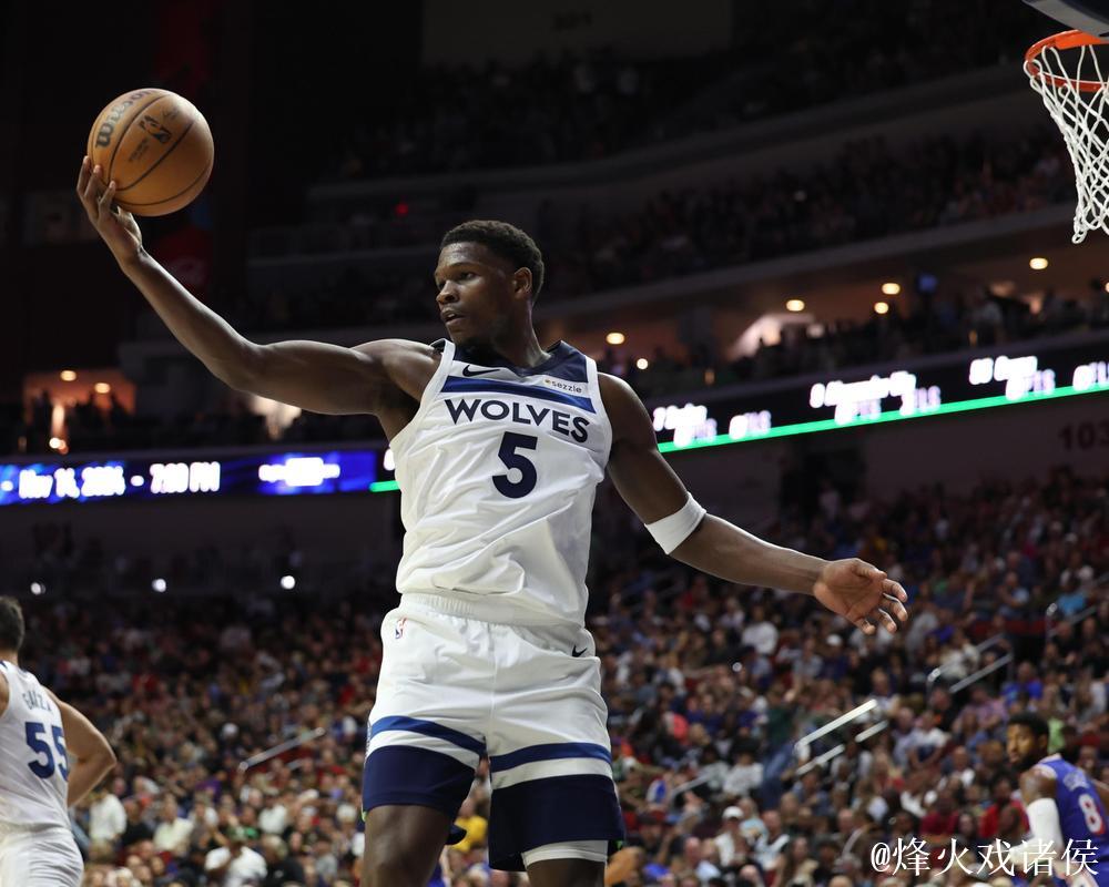 爱德华兹空砍40+9 太阳客场险胜森林狼